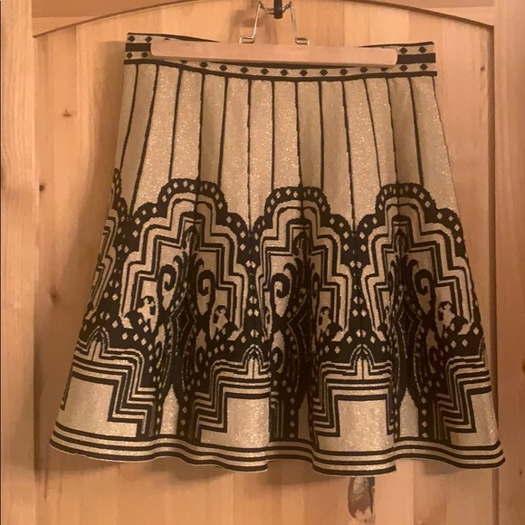 Shimmery Gold & Black Party Skirt - Picture 3 of 8